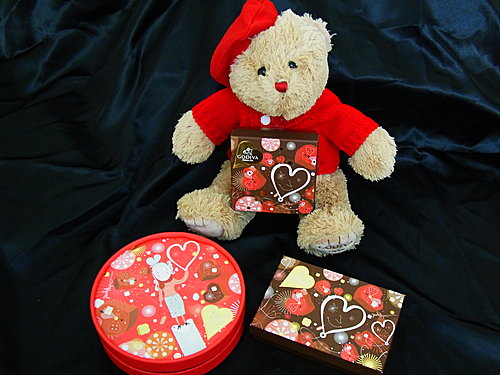 GODIVA 情人節禮盒