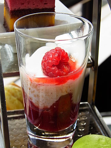 Sky Lounge 鵝肝蘋果下午茶