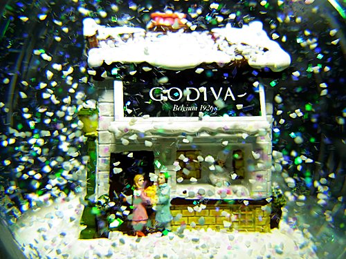 Godiva音樂水晶球