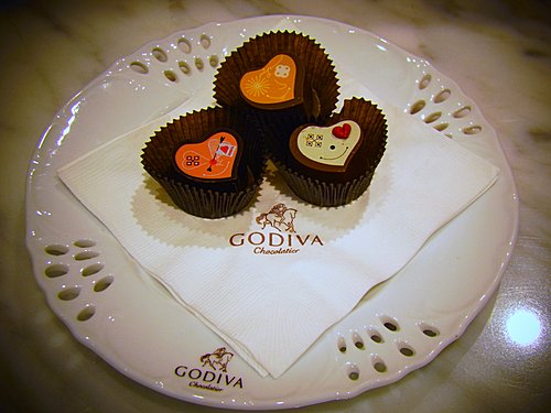 GODIVA 情人節心形朱古力