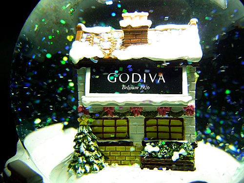 Godiva音樂水晶球