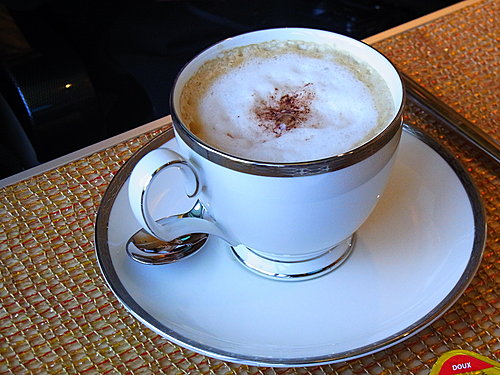 噴射飛航至尊噴射船「尊豪位」服務