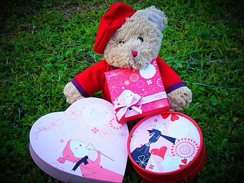 Godiva 2012 情人節禮盒